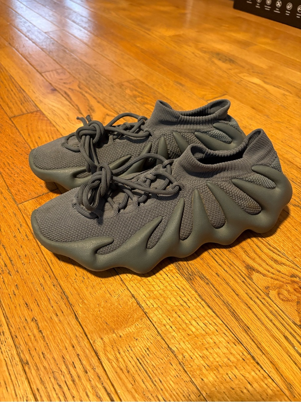 adidas Men’s Yeezy 450 GX9662 Cinder Size 10.5